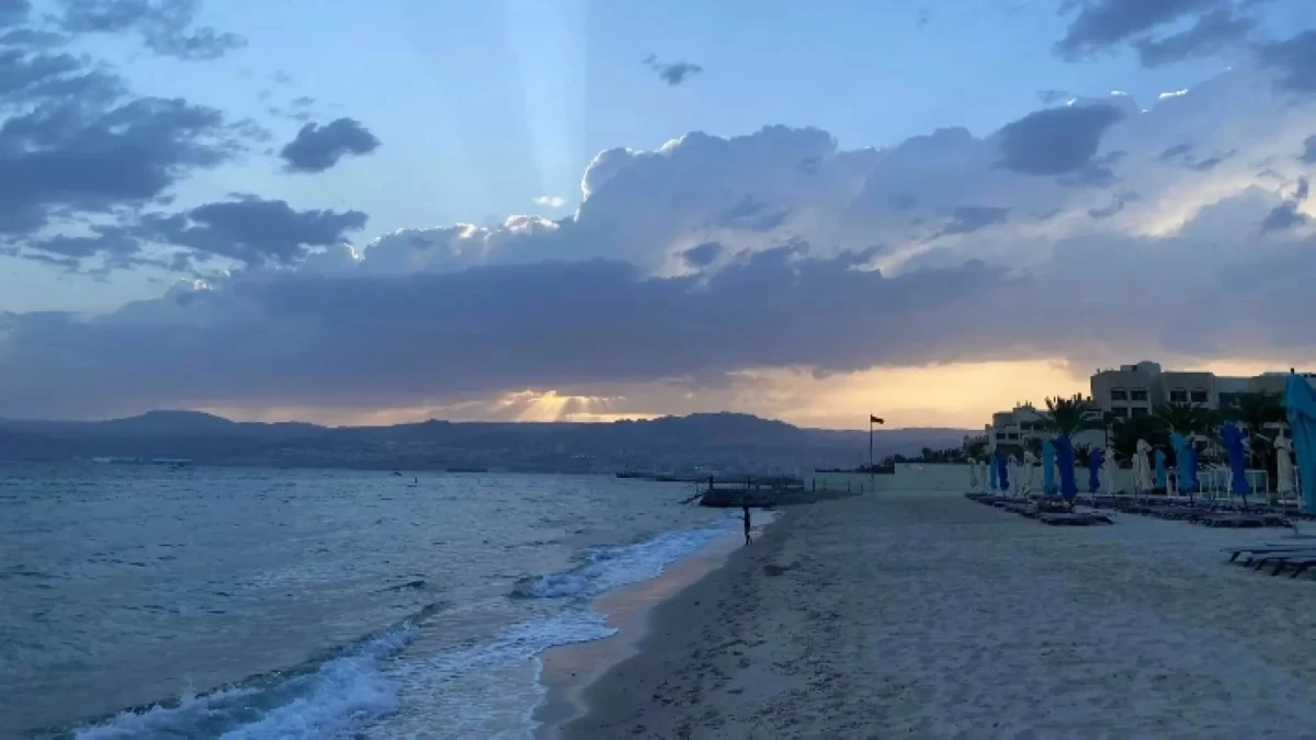 تأجيل الرحلات المدرسية في العقبة بسبب الظروف الجوية