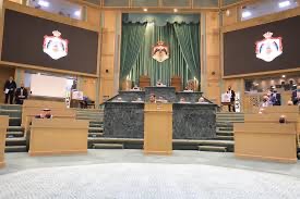 كتلة اتحاد الأحزاب الوسطية النيابية تزور شركة الكهرباء الأردنية