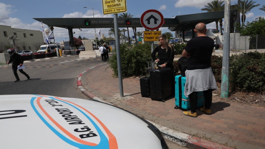 إيران تنفي مساعدة الحوثيين لتنفيذ هجومهم الصاروخي على مطار بن غوريون