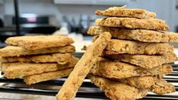 طريقة عمل قراقيش الشوفان بزيت الزيتون