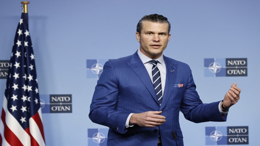 وزير الدفاع الأميركي يأمر بخفض عدد كبار الضباط بنسبة 20 بالمئة