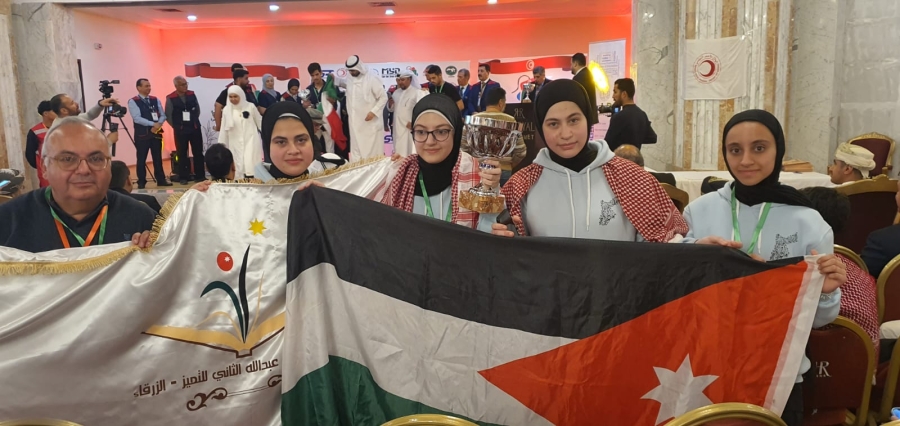 طالبات تميز الزرقاء يحصدن المركز الثالث عربيًا بمشروع النوافذ الذكية