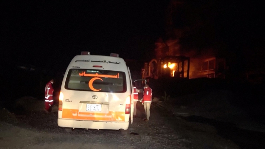 إيران ترحب بوقف الهجمات الأميركية على اليمن