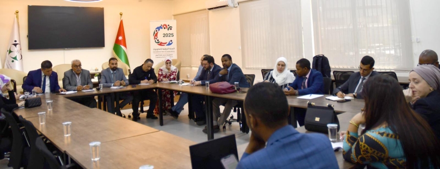 المؤسسة التعاونية تبحث تعزيز الشراكات مع جهات دولية