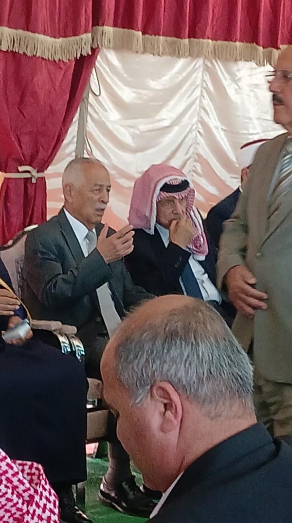 مندوبا عن الملك وولي العهد .. العيسوي يعزي بوفاة الشراري