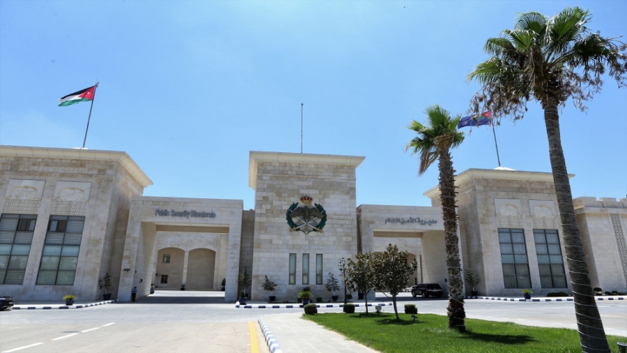 مكافحة المخدرات تحبط محاولة شخصين من جنسية عربية تصنيع مادة الكريستال المخدرة داخل الأردن