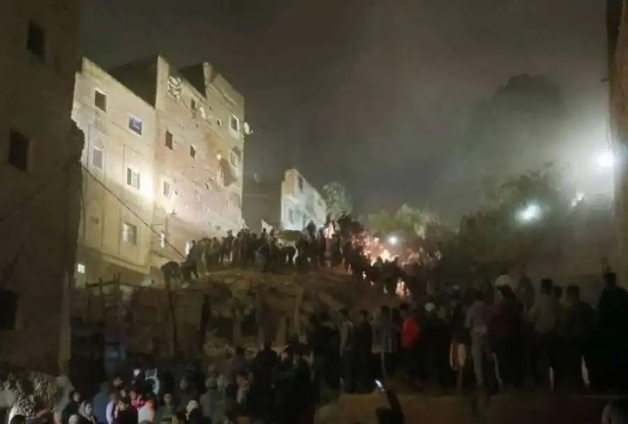 ليلة مأساوية في فاس المغربية.. انهيار عمارة سكنية ومقتل 6 أشخاص