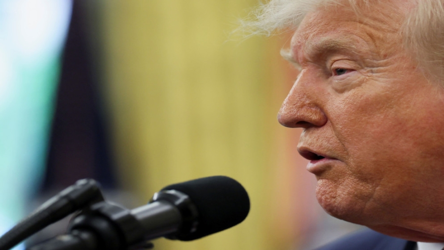 ترامب يعتزم مواصلة العمل مع موسكو وكييف لإنهاء الحرب