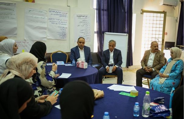 رئيس الوزراء يوجه بتوسيع برامج التدريب المهني والتقني للشباب في الكورة