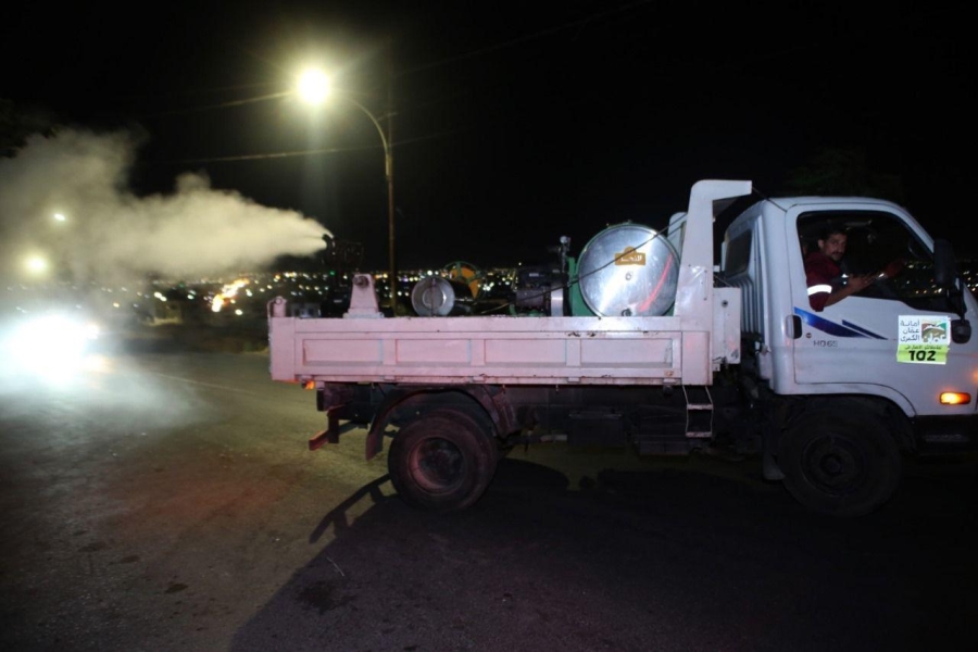 الامانة تباشر حملتها السنوية لمكافحة الحشرات و القوارض