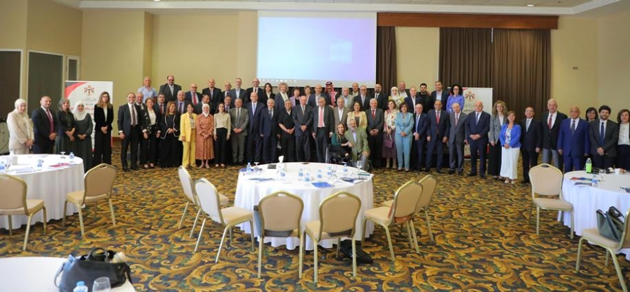 رئيس جامعة البترا يستعرض إنجازات الجامعة ورؤيتها المستقبلية في مؤتمر التعليم العالي