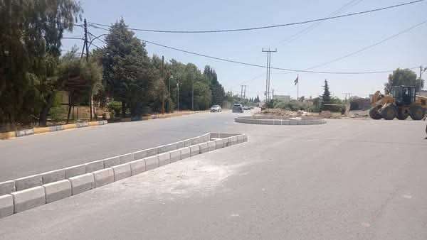 دوار جديد على مثلث هام ناطفة في إربد لتنظيم حركة السير