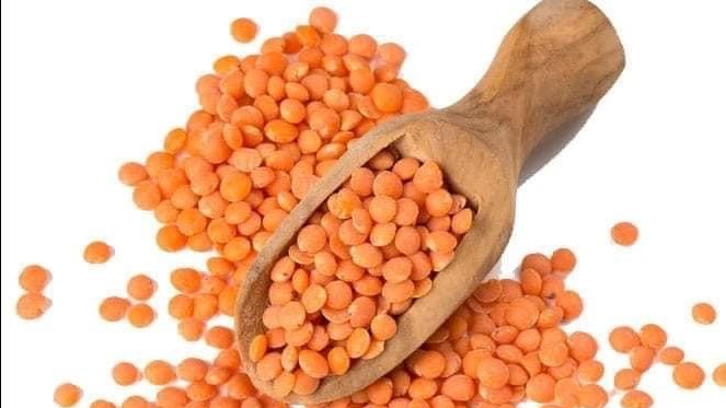 بدل الغسول .. نتيجة مبهرة لاستخدام العدس في تنظيف البشرة