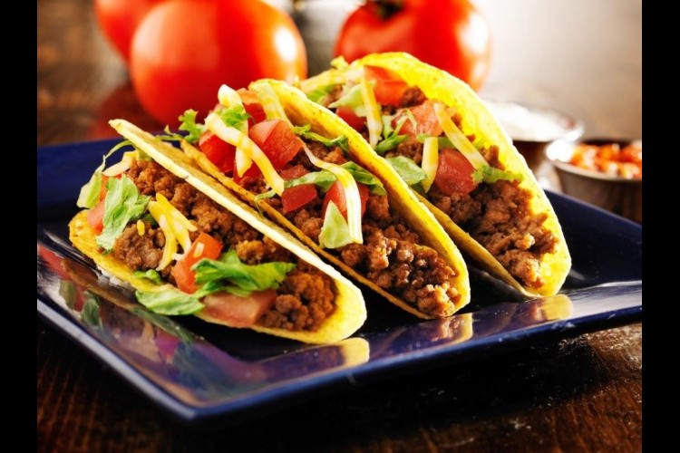 طريقة عمل تاكو مقرمش بحشوة اللحمة المفرومة