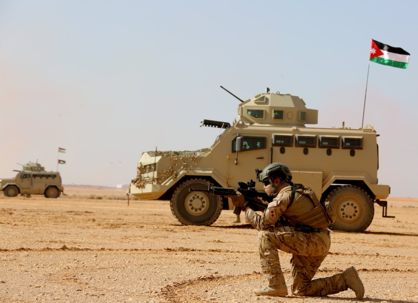 الجيش: القبض على 5 أشخاص حاولوا اجتياز الحدود الشمالية بطريقة غير مشروعة