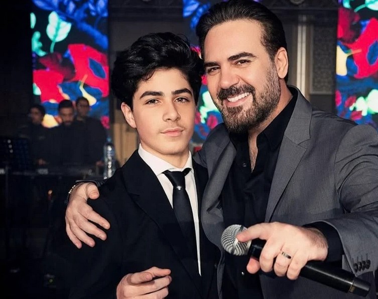 وسيم جداً.. ابن الفنان وائل جسّار يلفت الأنظار تعرفوا إليه (صورة)