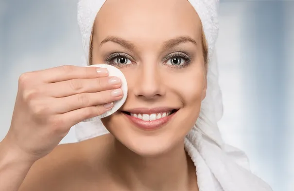 أفضل أنواع بلسم تنظيف البشرة لإزالة المكياج بسهولة