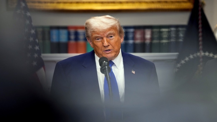 ترامب يلغي القيود الجديدة على صادرات شرائح الذكاء الاصطناعي