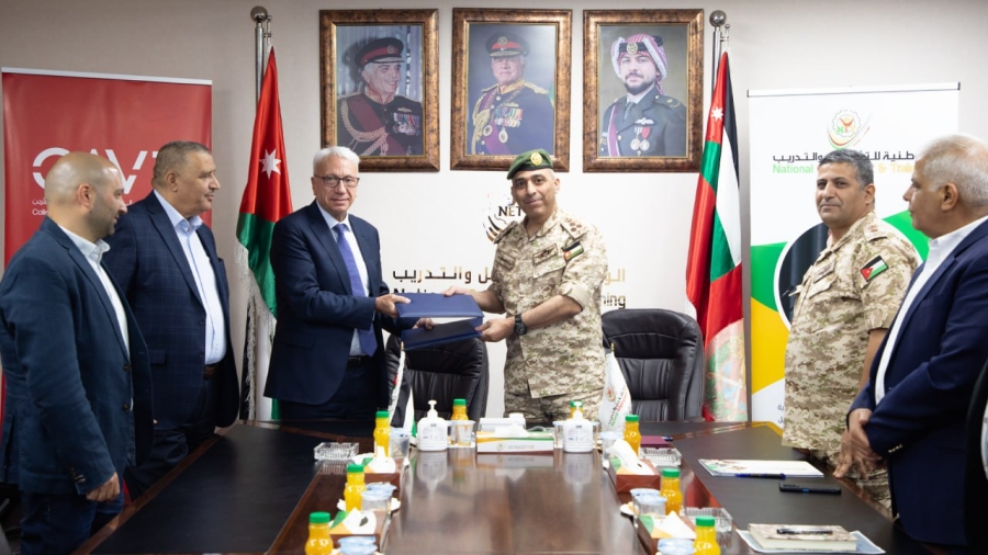 مذكرة تفاهم حول نشر ثقافة العمل المهني لتلبية احتياجات السوق