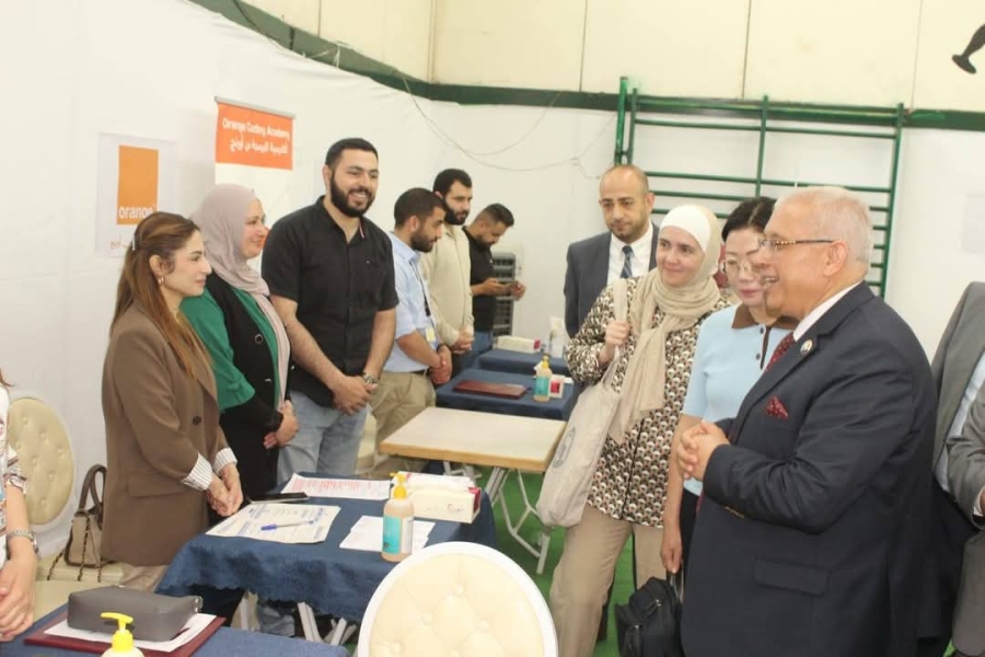 يوم وظيفي لخريجي كليات جامعة البلقاء في إقليم الشمال