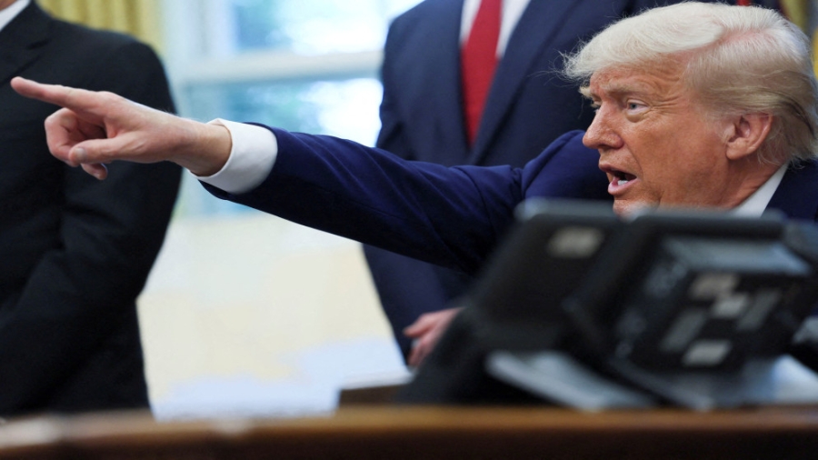 ترامب: سأتحدث إلى بوتين وزيلينسكي الاثنين