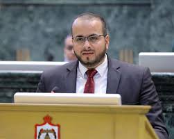 الرياطي يسأل الحكومة عن سفرات ونفقات رئيس سلطة العقبة