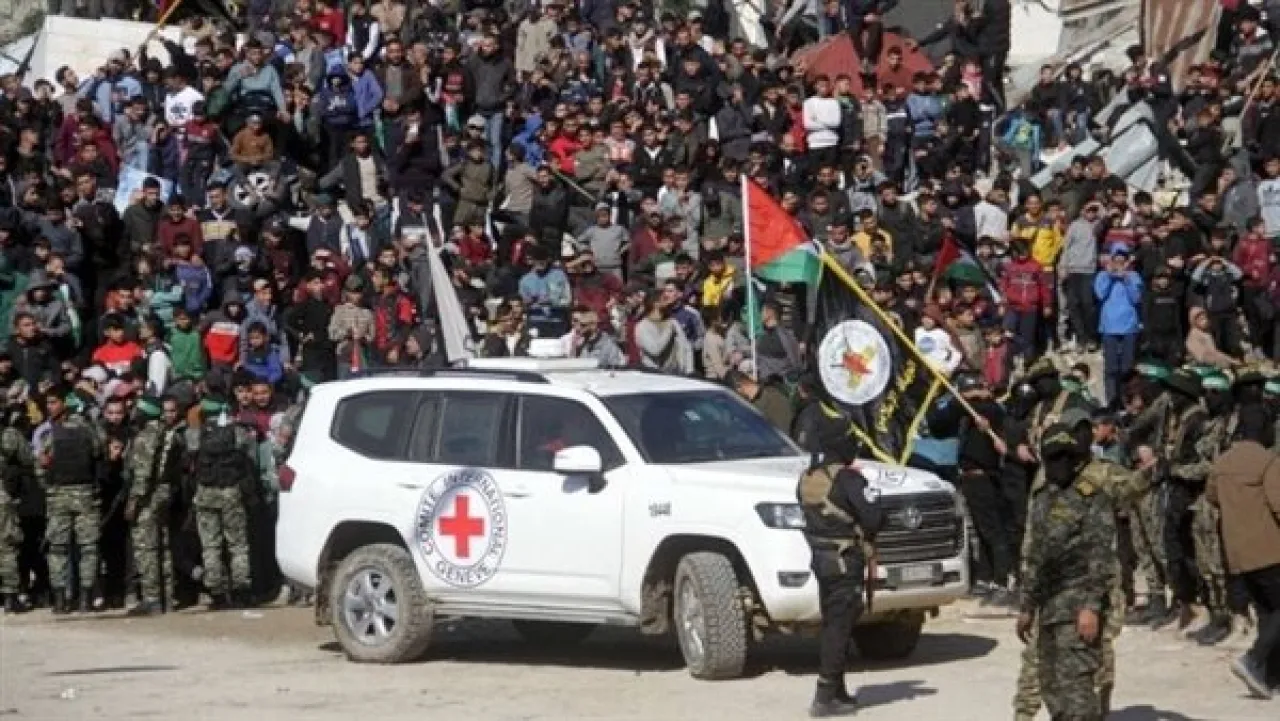 مقترح إسرائيلي جديد لوقف إطلاق النار يشمل الإفراج عن 10 محتجزين