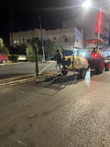 بلدية الوسطية تواصل تنفيذ مشروع تحسين المنظر الجمالي لمداخل بلدات اللواء