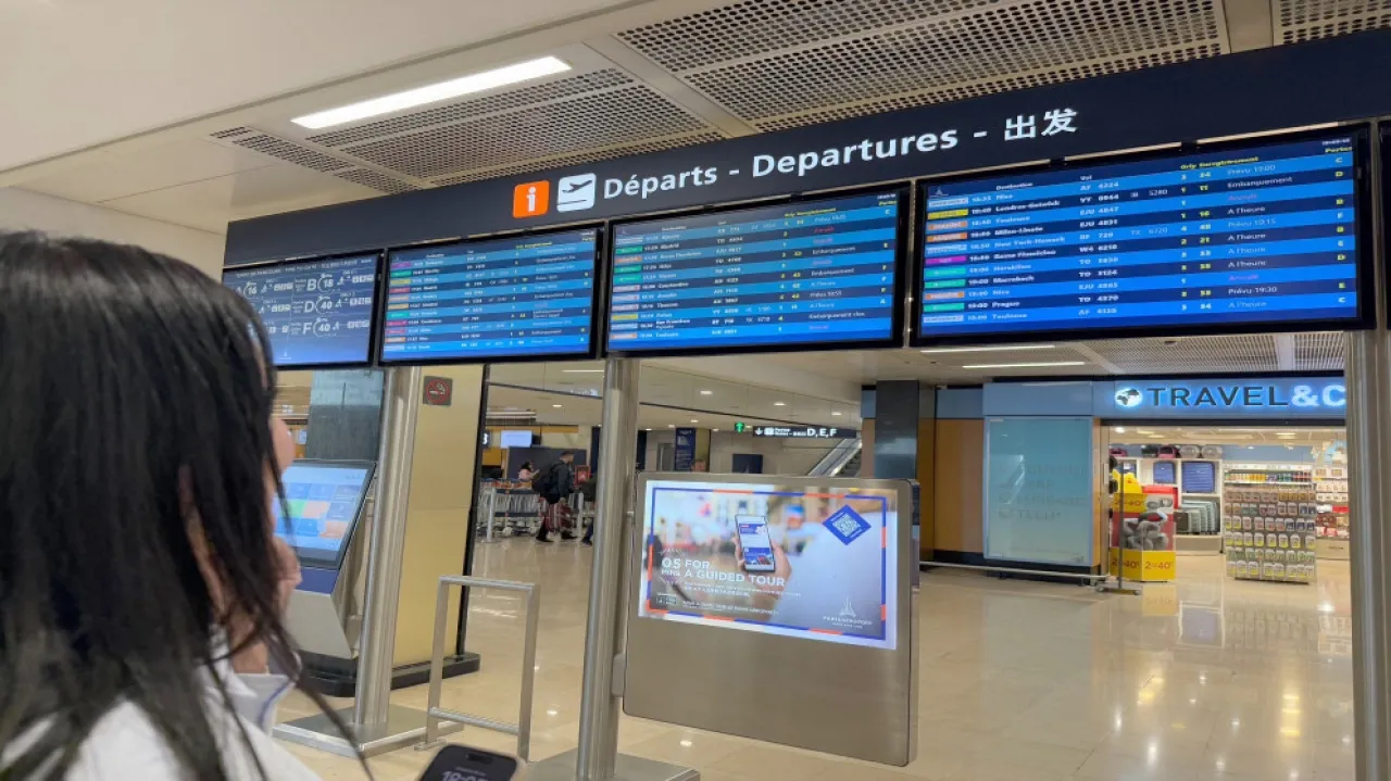 إلغاء 130 رحلة في مطار باريسأورلي بسبب عطل في برج المراقبة