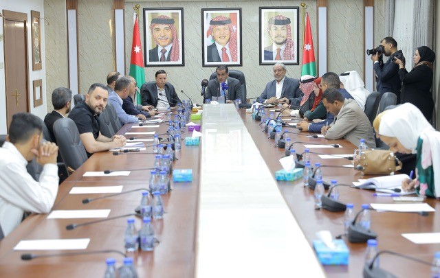 الإدارية النيابية توصي بتثبيت موظفي شراء الخدمات في الإذاعة والتلفزيون