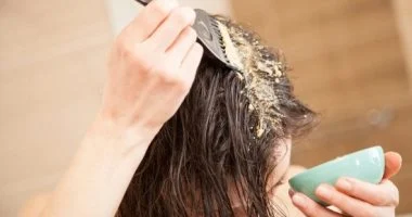 4 وصفات طبيعية لحماية شعرك من جفاف الصيف