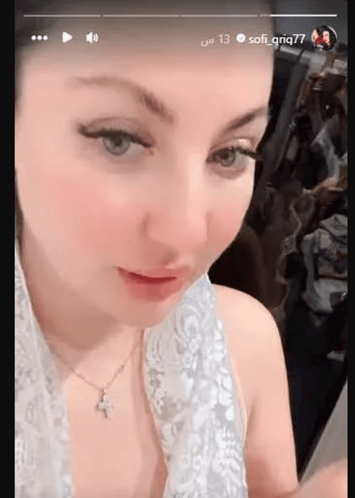 هل اعتزلت صافيناز الرقص الشرقي وارتدت الحجاب؟