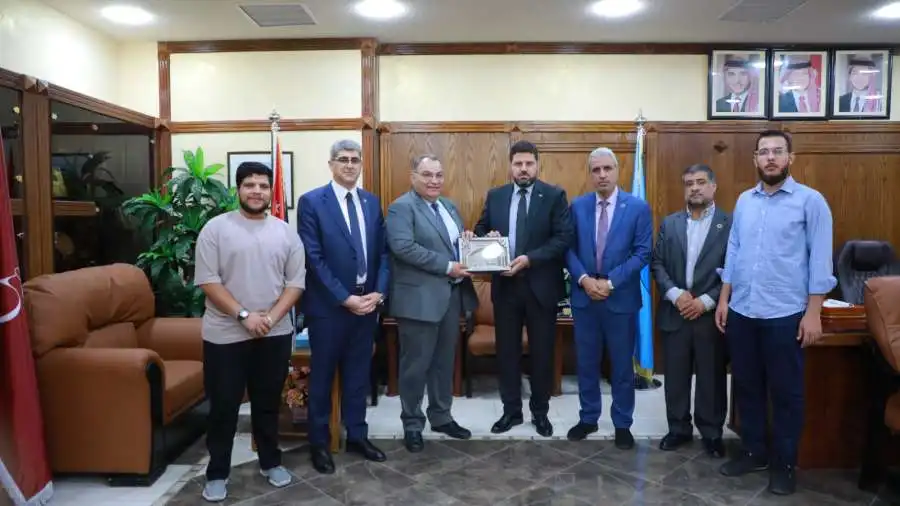 جامعة الزرقاء تستقبل وفدًا من السفارة السورية