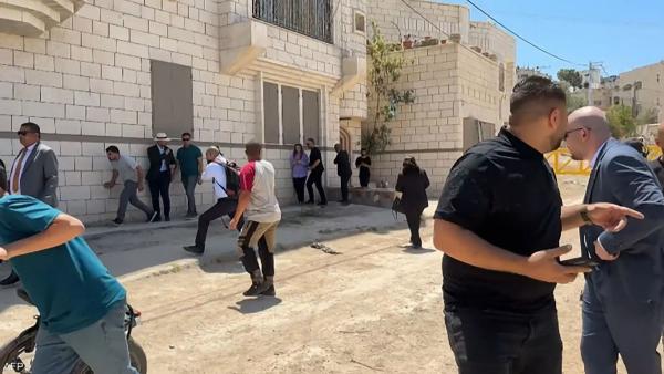 مسؤول فلسطيني يكشف تفاصيل اطلاق النار على وفد دبلوماسي