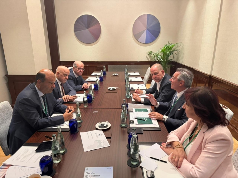 تجارة الأردن تبحث توفير فرص تعليمية وتدريبية للشباب في إيطاليا