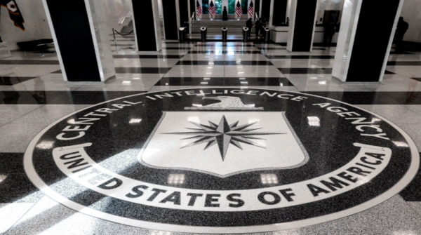 إعلام أميركي: إطلاق نار أمام المخابرات المركزية