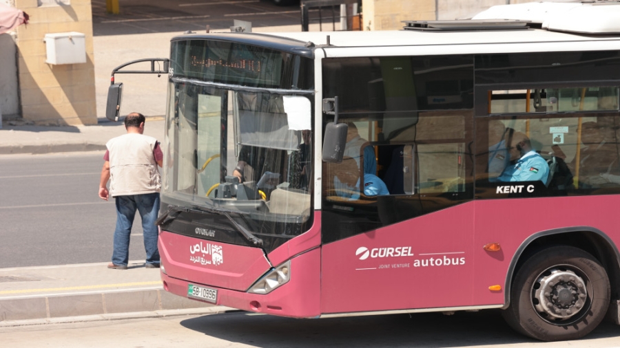 أكثر من 9 ملايين رحلة باستخدام بطاقات الإعفاء عبر باص عمّان والباص السريع