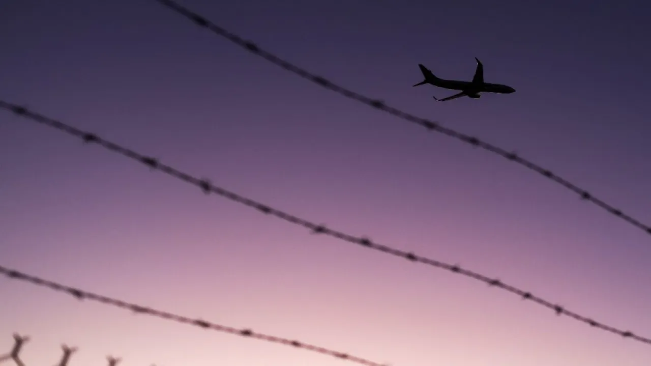 هجمات أوكرانية بمسيّرات تشلّ حركة المطارات في موسكو