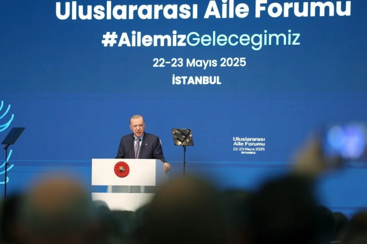 أردوغان لمواطنيه : أرجوكم انجبوا 3 أطفال على الأقل