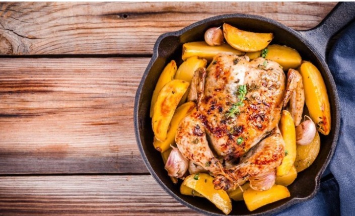 صينية الدجاج بالبطاطس والثوم