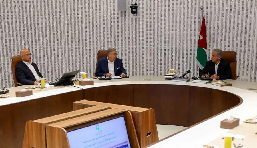 الفايز يرعى احتفال جمعية صلاح الدين الأيوبي الخيرية الكردية بعيد الاستقلال الـ 79