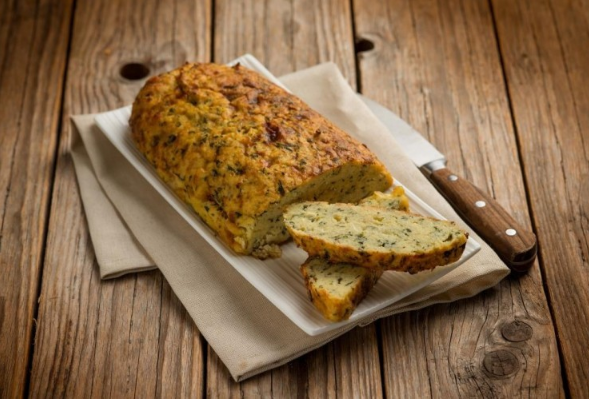 الكيكة المالحة بالزعتر الأخضر