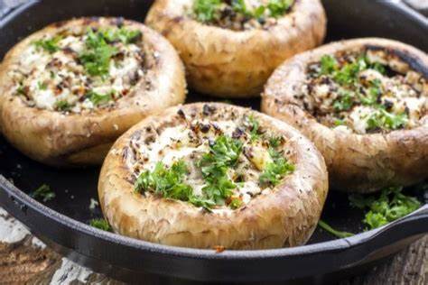 طريقة عمل الفطر المحشي بمزيج الجبن اللذيذ