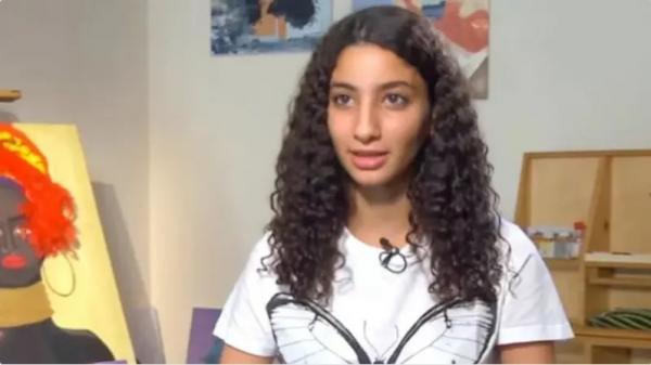 بلقاء عفوي .. ابنة أحمد حلمي ومنى زكي تتصدر الترند في مصر