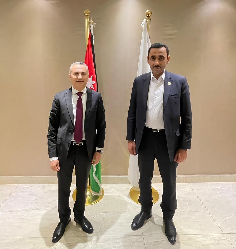 مهيدات يتفقد شركة فيلادلفيا لصناعة الأدوية