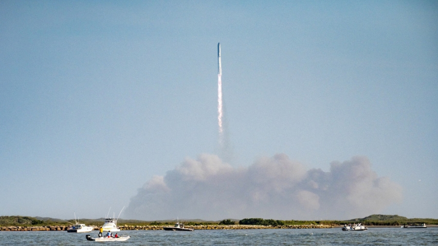 سبايس إكس تفقد صاروخها العملاق ستارشيب أثناء رحلته التجريبية التاسعة