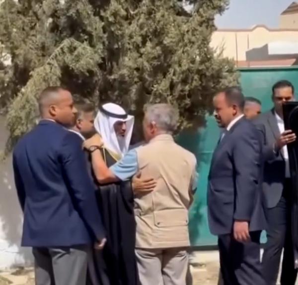 الملك يزور دارة الشيخ فارس ابو تايه