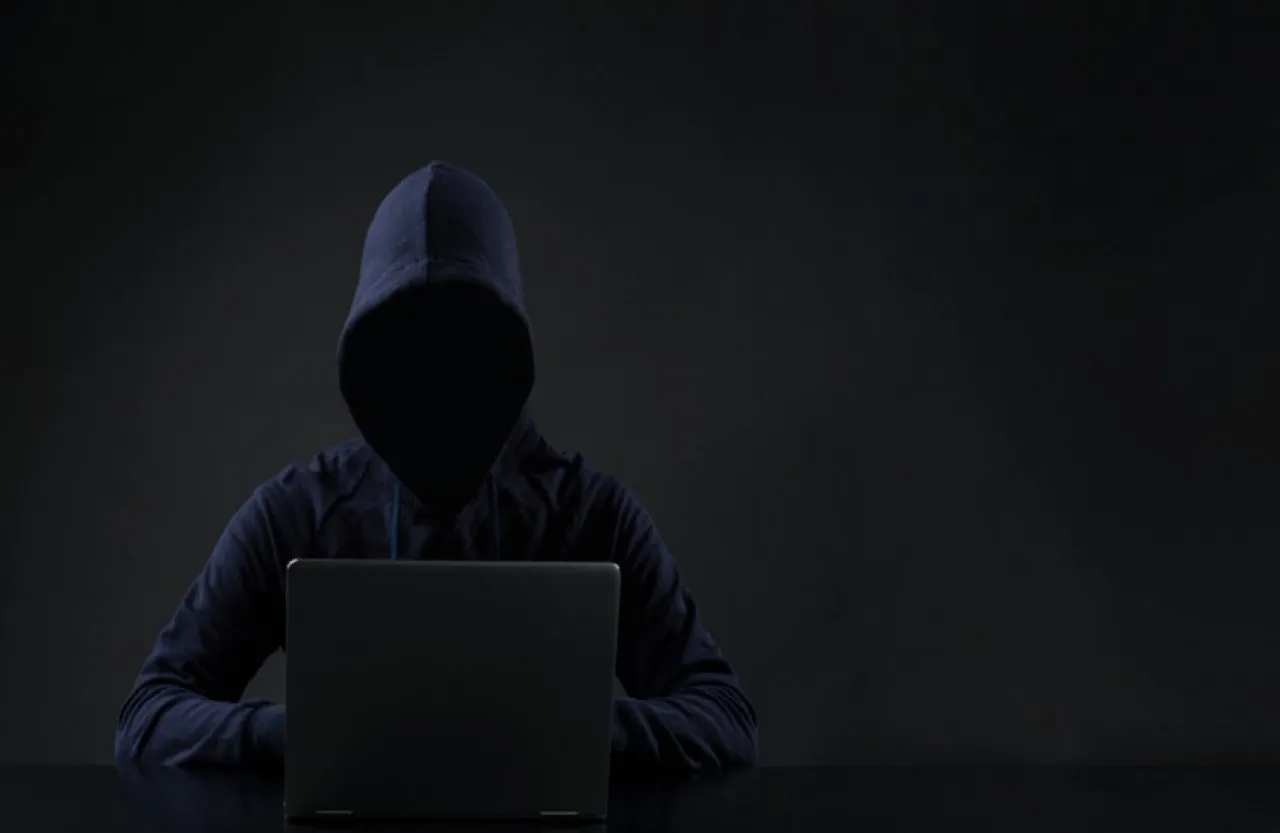 اختراق هائل يكشف بيانات 184 مليون مستخدم لشركات كبرى