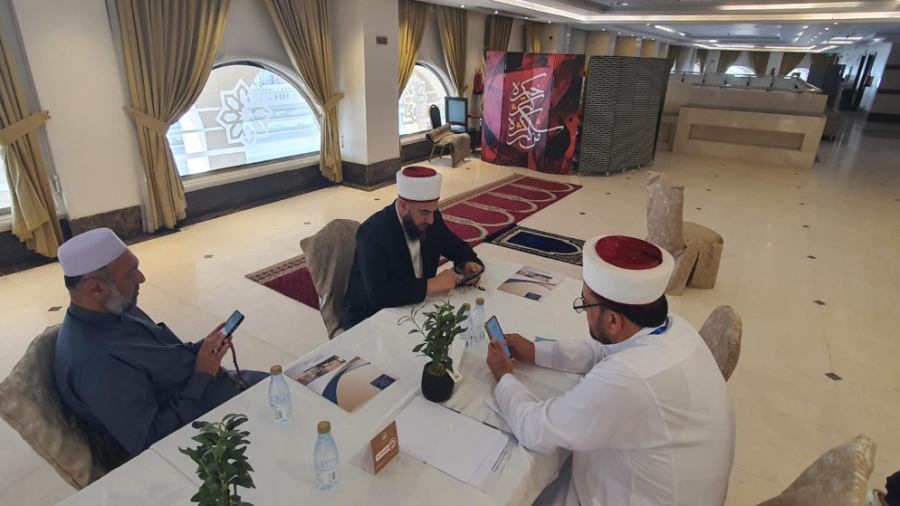 إطلاق مجموعة رسمية عبر تطبيق واتساب للإجابة عن الأسئلة الشرعية لحجاج البعثة الأردنية