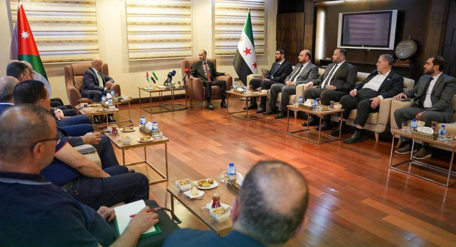 لقاء يبحث تسهيل حركة البضائع بين الأردن وسوريا